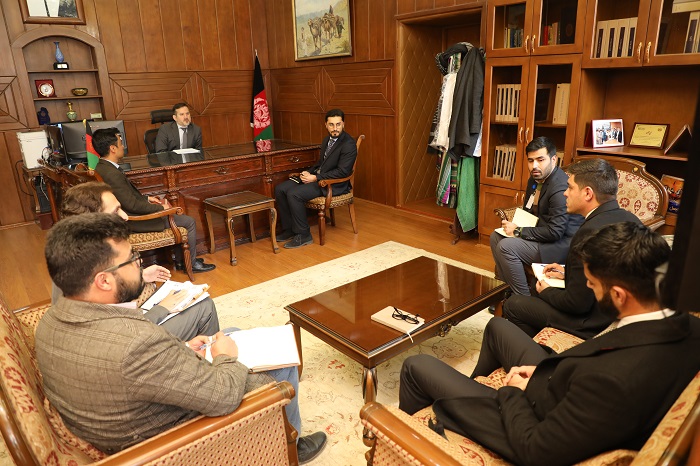 DAB’s Acting Governor Met with Representatives of Electronic Payment Companies