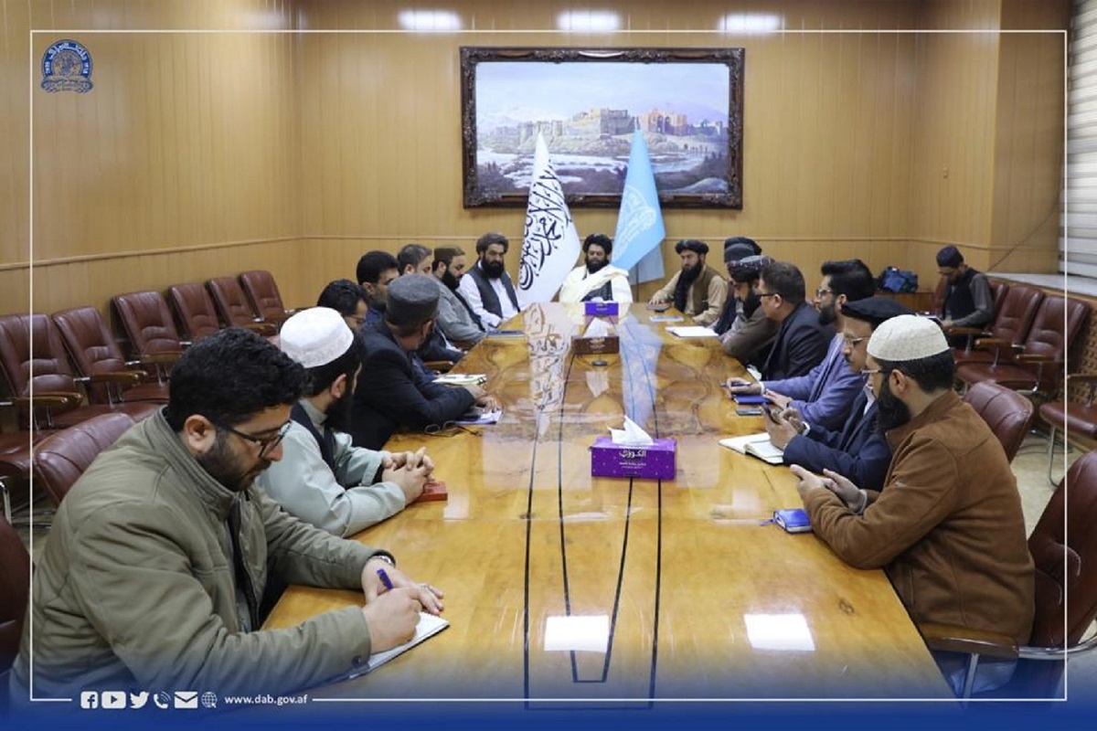 سرپرست ریاست کُل د افغانستان بانک با نمایندگان بانکهای تجارتی دیدار نمود
