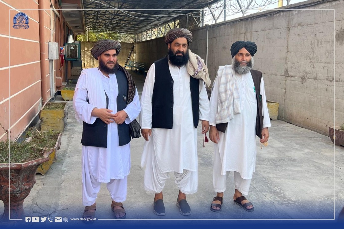 تاکید رییس کُل د افغانستان بانک بر عرضه خدمات بانکی با مسئولیتپذیری کامل